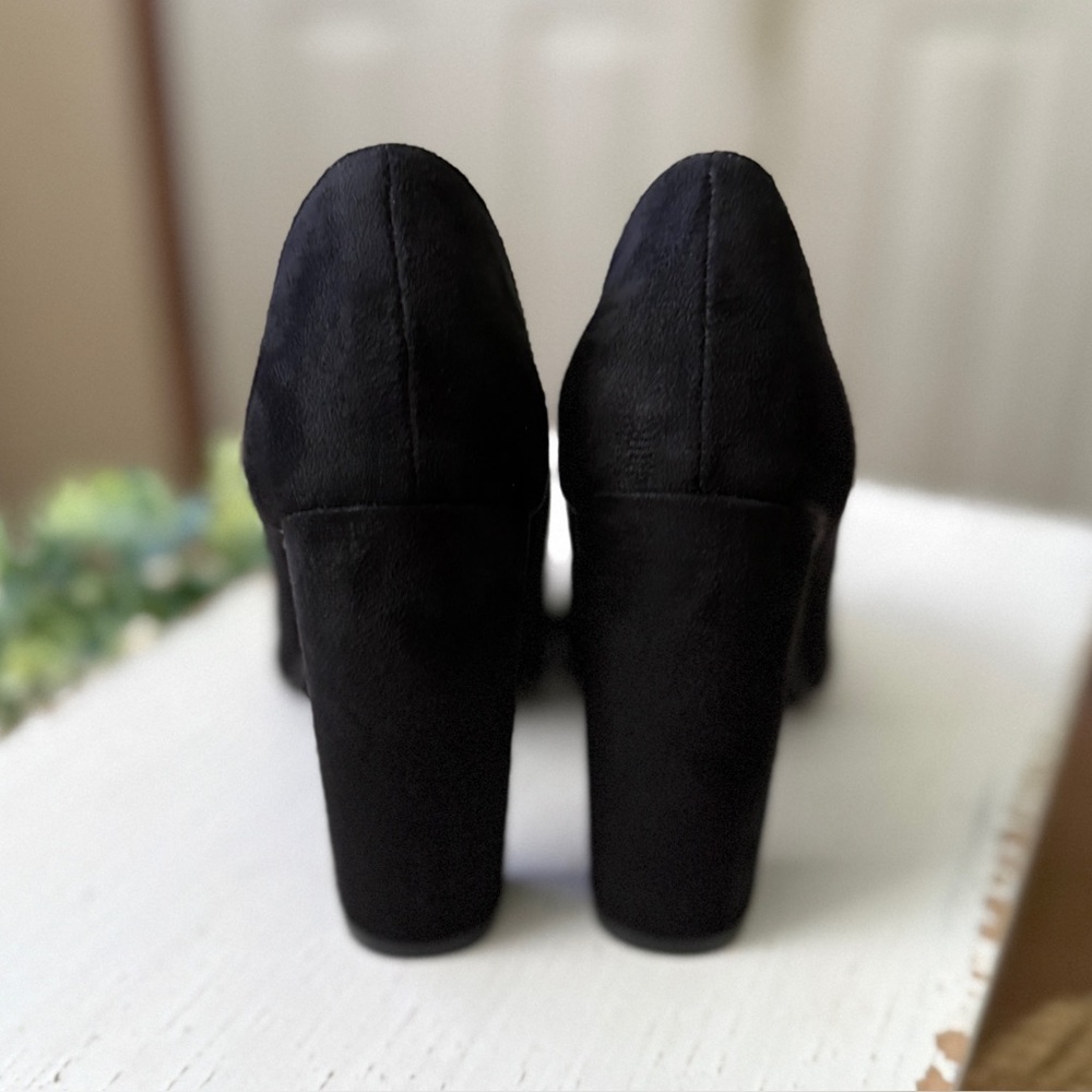 Michael Antonio Faux Suede Open Toe Pumps - Picture 2 of 7